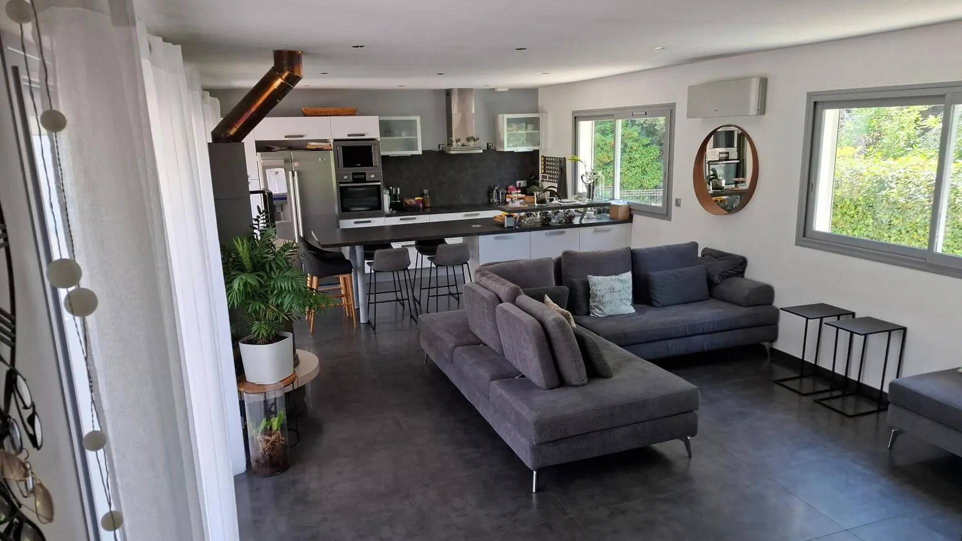 Holiday home Maison De Standing Au Calme Pour Vacances Le Beausset